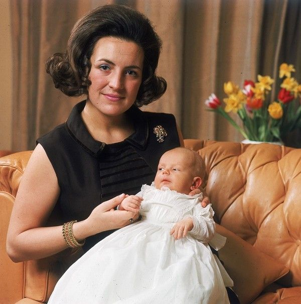 archives : Bernhard bébé